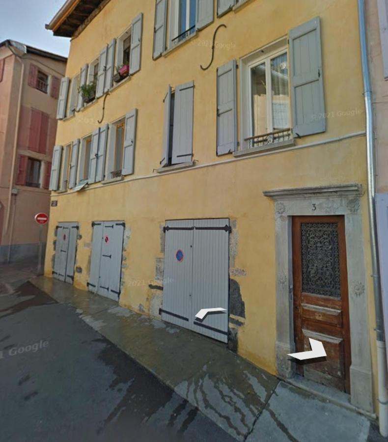 Chic & Moderne Au Coeur De La Vie Embrunaise Bagian luar foto